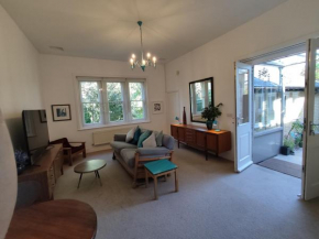 Spacious 2 bedroom apartment